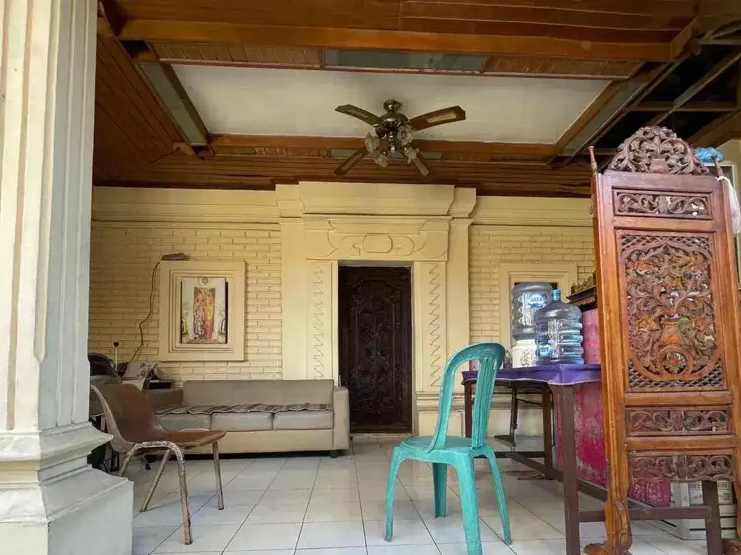 Dijual Cepat Rumah Lantai 2 Style Bali & Sangat Dekat dengan Jalan Induk Gunung Agung Denpasar Barat - Image 7 of 8