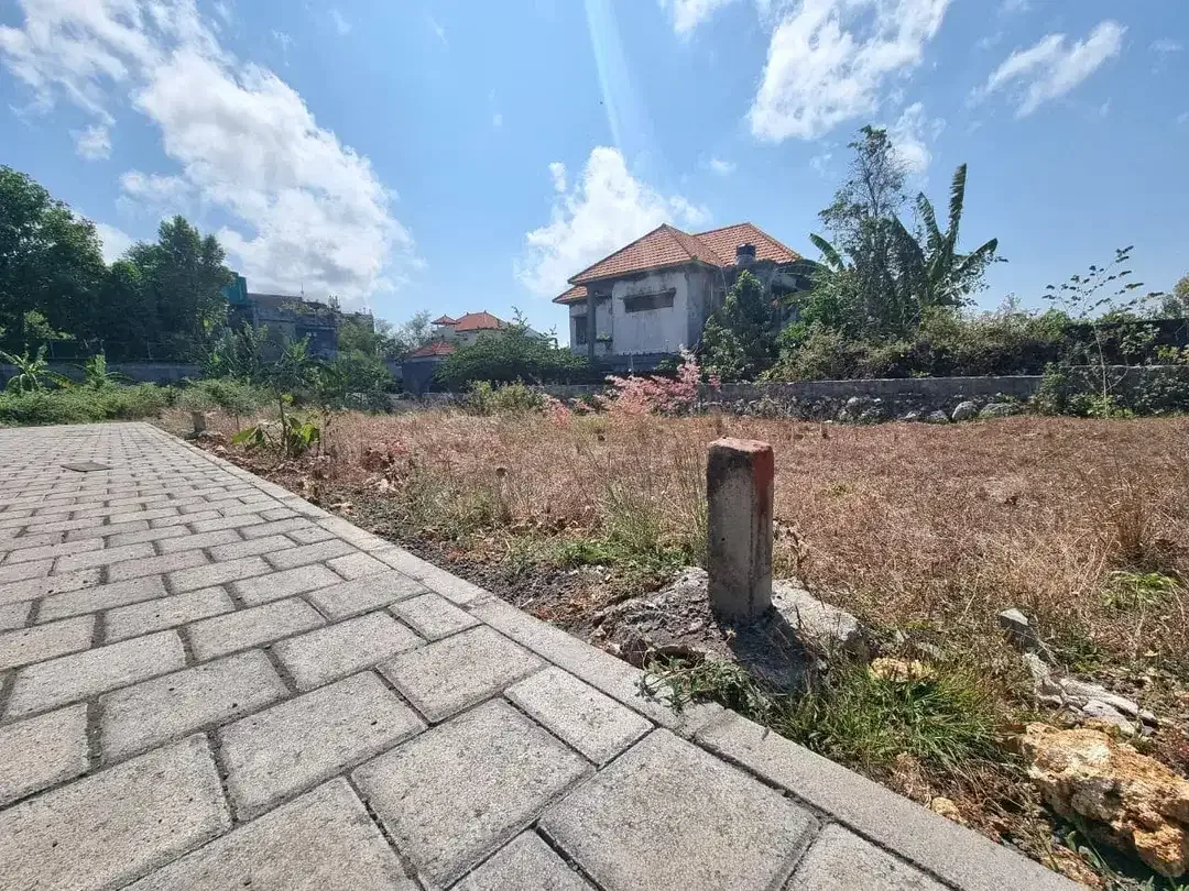 Tanah Premium Dengan Pemandangan Laut Dekat Hotel Amarossa Nusa Dua - Image 4 of 10