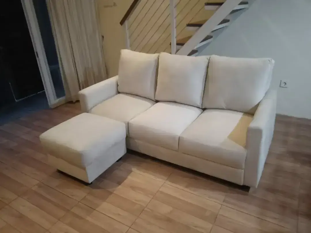Sofa Untuk Depan Tv / Dalam Kamar, Free Delivery Dps ,Tabanan, Kuta - Image 1 of 2