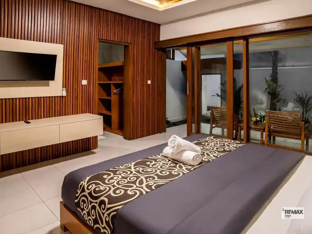 Beautiful 3-Bedroom Villa For Rent In Berawa, Canggu Area - Image 6 of 7