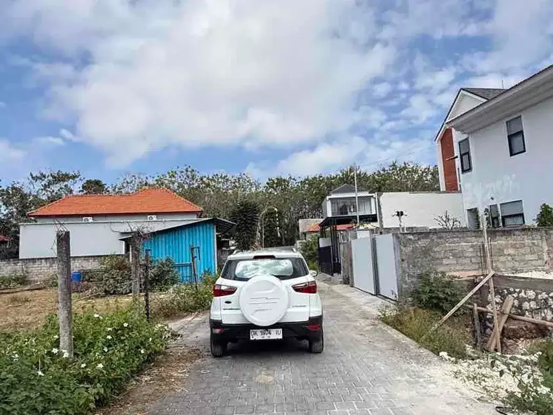 HOT DEAL TANAH MURAH HOOK DI KUTUH – LINGKUNGAN VILLA - Image 3 of 10