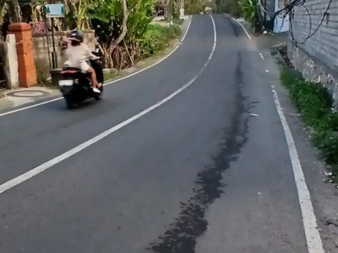 TANAH PINGGIR JALAN DI BELIMBING SARI PECATU BADUNG, BALI - Image 8 of 10