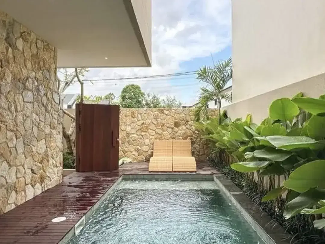 2 BEDROOM MODERN VILLA IN PERERENAN FOR YEARLY RENT - Image 1 of 9