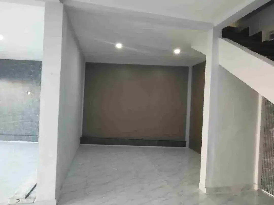 RUMAH 2 LANTAI LOKASI STRATEGIS KEROBOKAN, KUTA UTARA - Badung. - Image 4 of 10