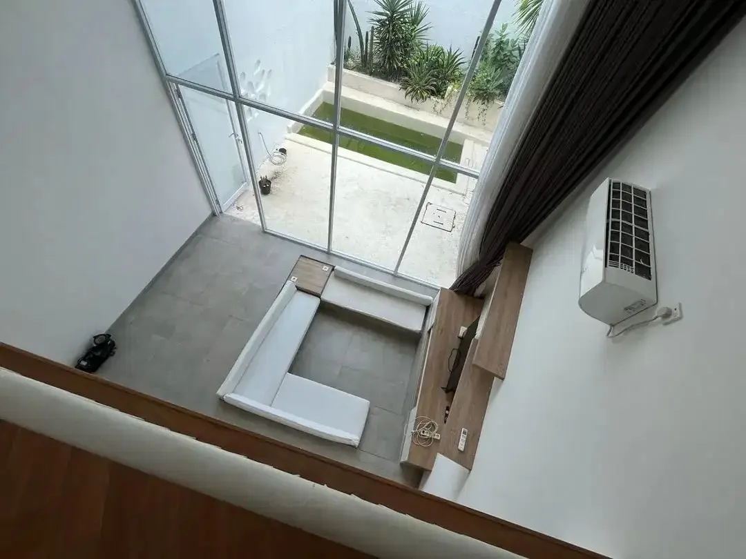 TOWNHOUSE VILLA IN DOWNTOWN CANGGU - Image 9 of 10
