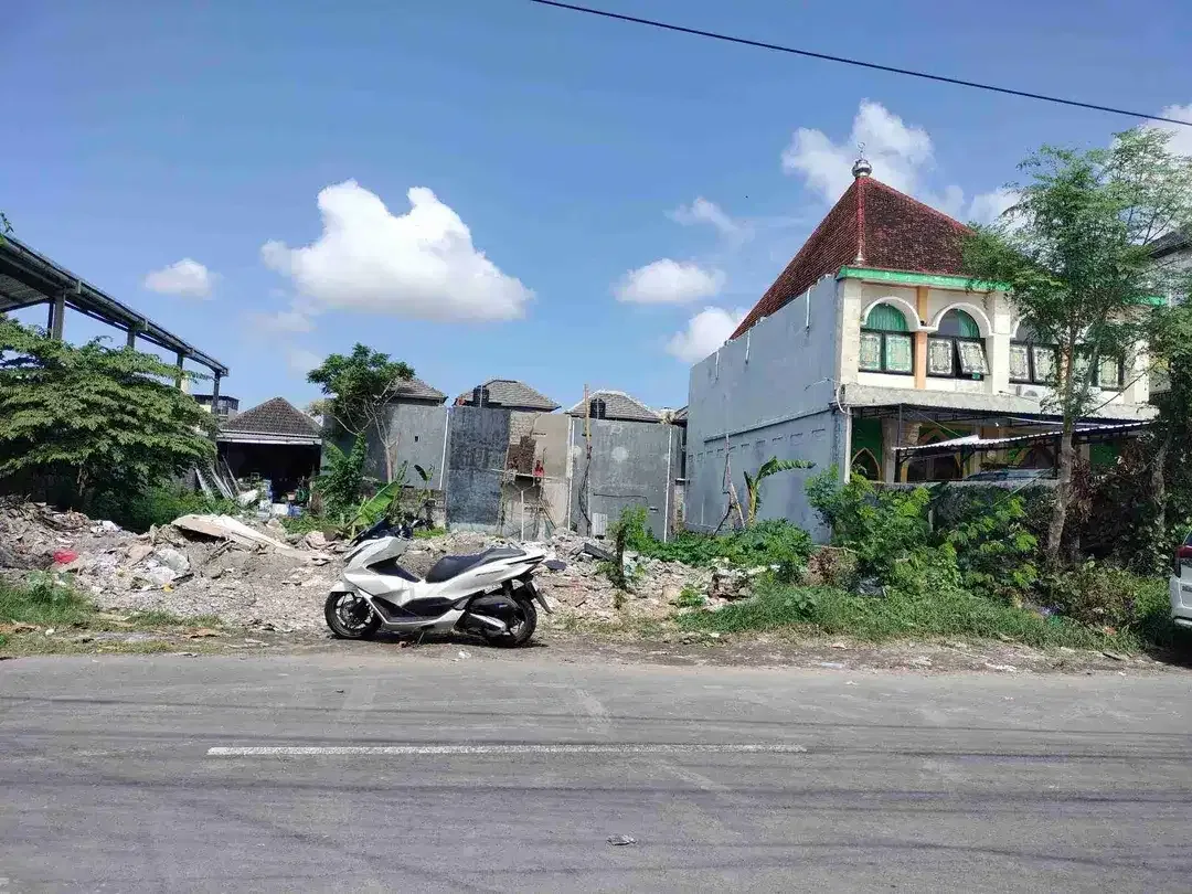 TANAH PURA DEMAK BEBAS BANJIR COCOK UNTUK GUDANG
JUAL TANAH PREMIUM
PURA DEMAK BARAT ( JALAN LABAK)
DENPASAR BALI - Image 3 of 8