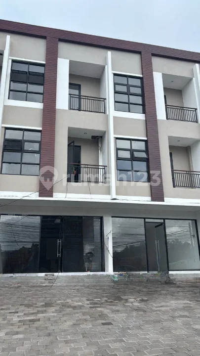 Dijual Ruko 3 Lantai Siap Huni SHM IMB di Jimbaran Uluwatu Bali - Image 4 of 4