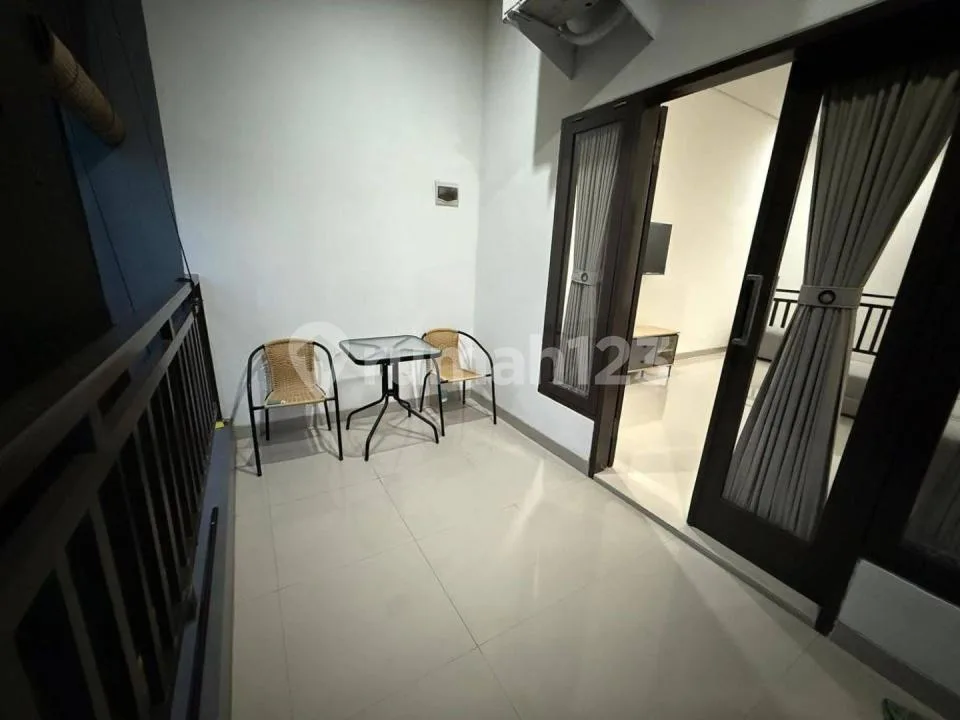 Rumah Minimalis 2 Lantai Furnish Siap Huni Berlokasi Strategis - Image 4 of 4