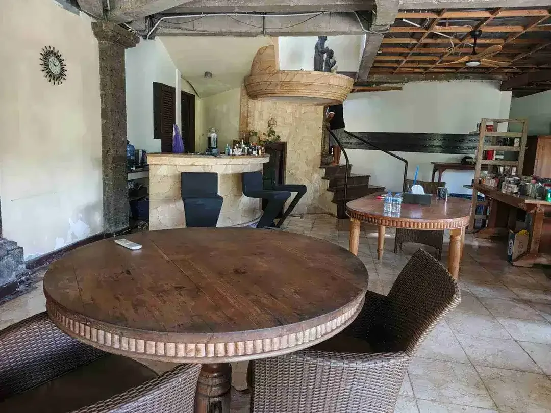 JUAL TANAH BONUS BANGUNAN VILLA DIJALAN UTAMA MUNGGU BANTAS - Image 5 of 10
