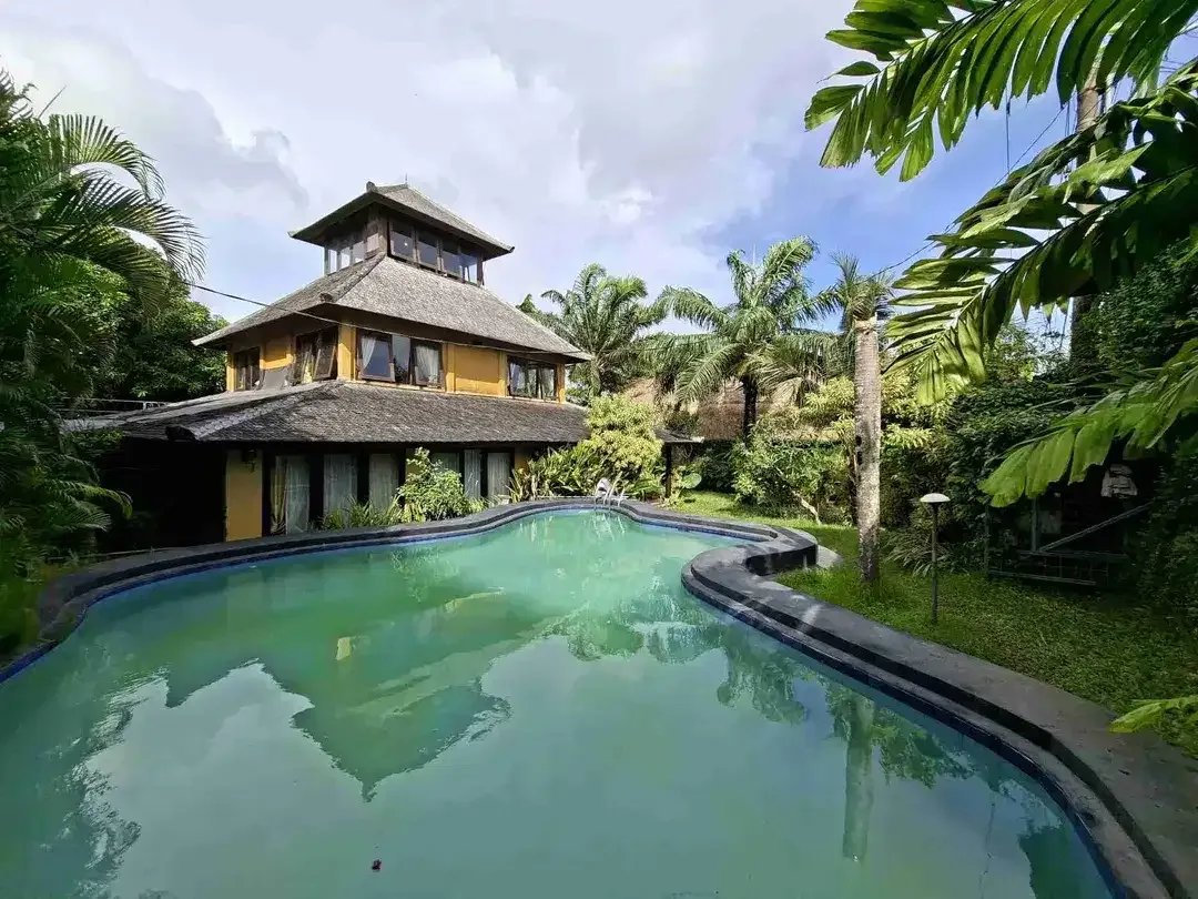 Villa Kayu Tradisional View Laut di Balangan Jimbaran - Image 1 of 10