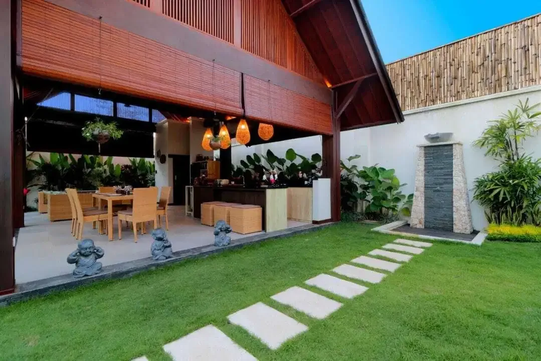 FOR SALE LUXURIOUS MODERN VILLA UNGASAN - Image 8 of 10