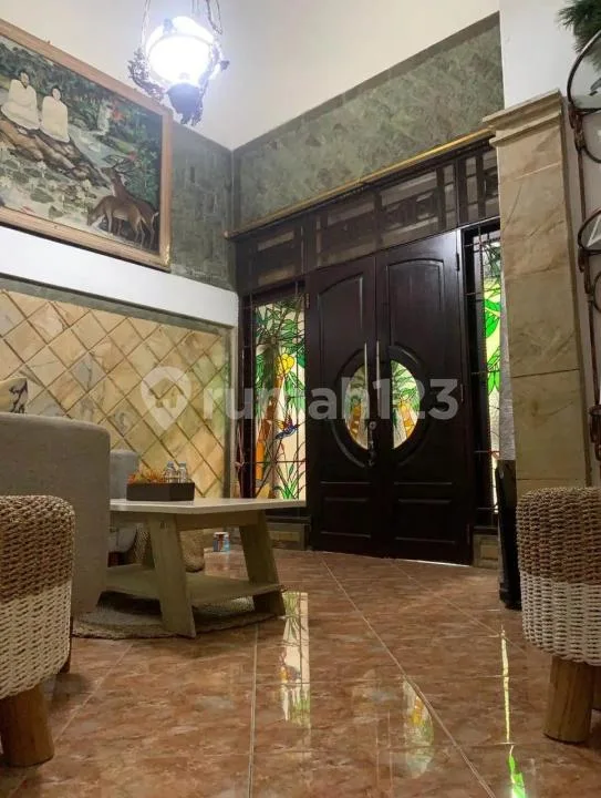 Rumah Bagus Semi Furnished SHM Pemogan, Denpasar - Image 2 of 4