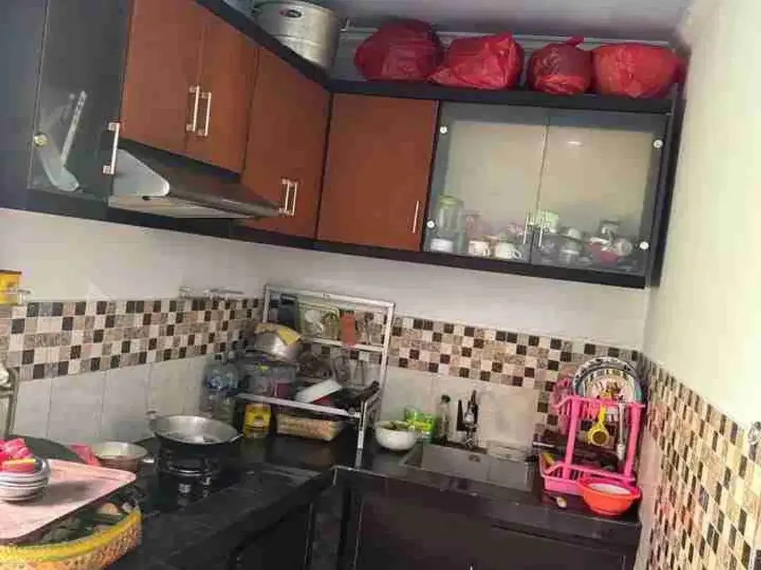 Rumah 2 Lantai Semi Furnish Siap Huni di Kerobokan - Image 5 of 10
