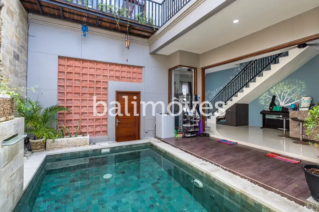Dijual Vila Modern 3 Kamar Tidur - Image 1 of 10