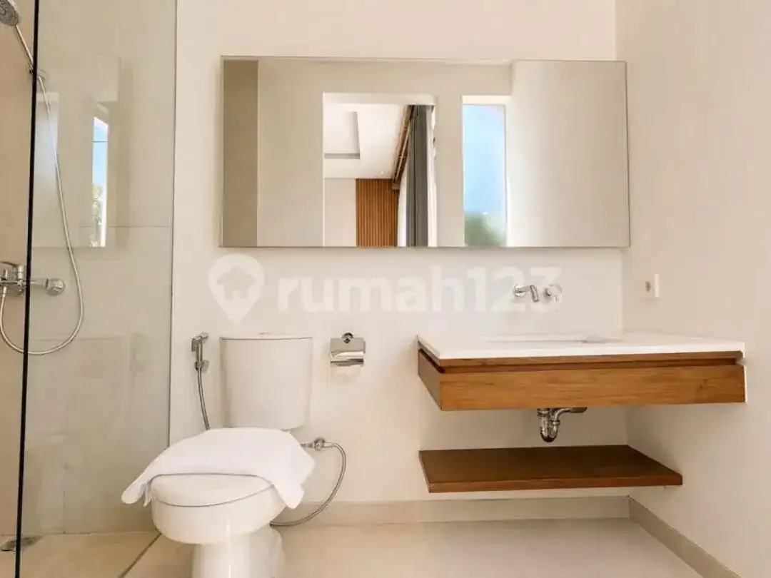 Villa Modern Tropical Luxury 4Br Full Furnish Private Pool Sanur Denpasar Selatan, Freehold/Leasehold 50 Tahun, Rp 4,7 Miliar - Image 7 of 10