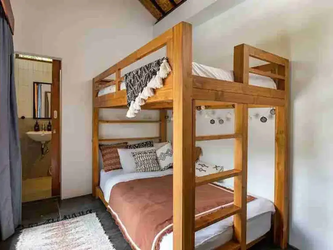 Luxury Villa Kontemporer di Sentral Seminyak Dekat Pantai - Image 10 of 10