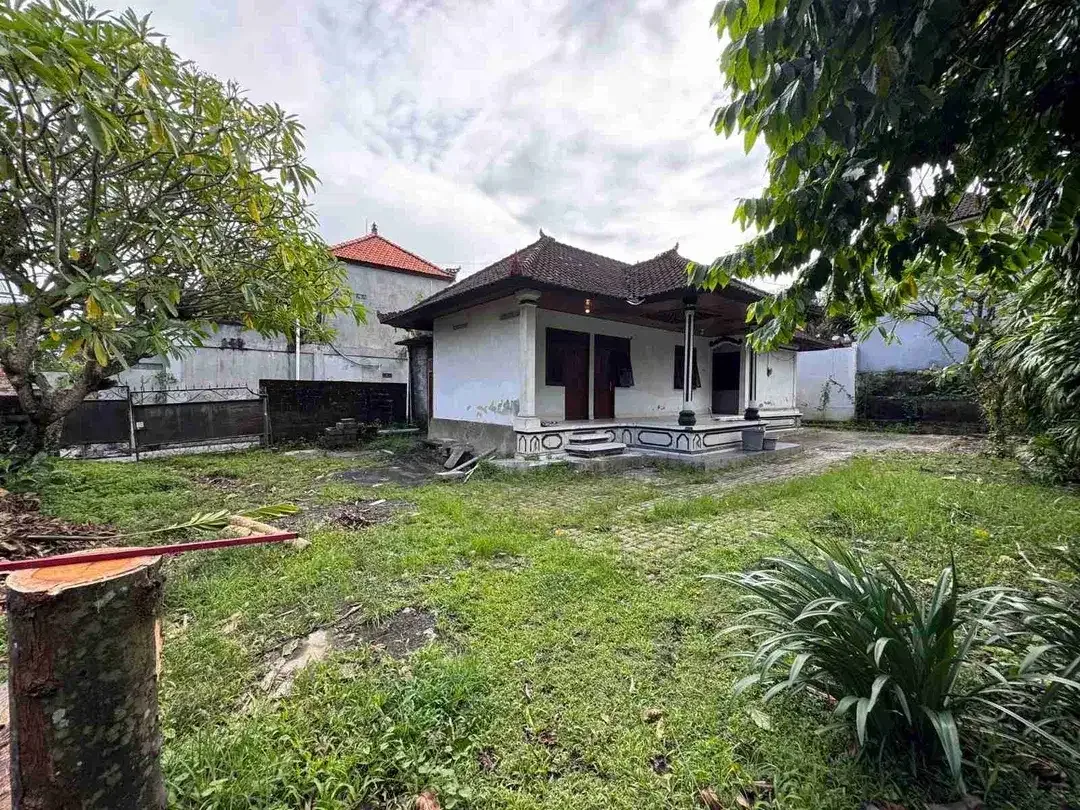 Jual Tanah luas 500m² Kerobokan Bajar Anyar Cocok di banguna koskosan. area strategis. - Image 1 of 7