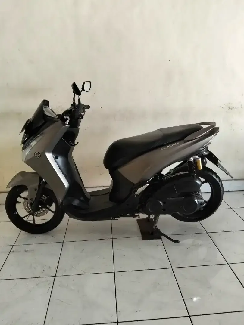 DP 1,2 JT/ BUNGA MENURUN 2% / YAMAHA LEXI 125 KYLES TAHUN 2019 - Image 2 of 7
