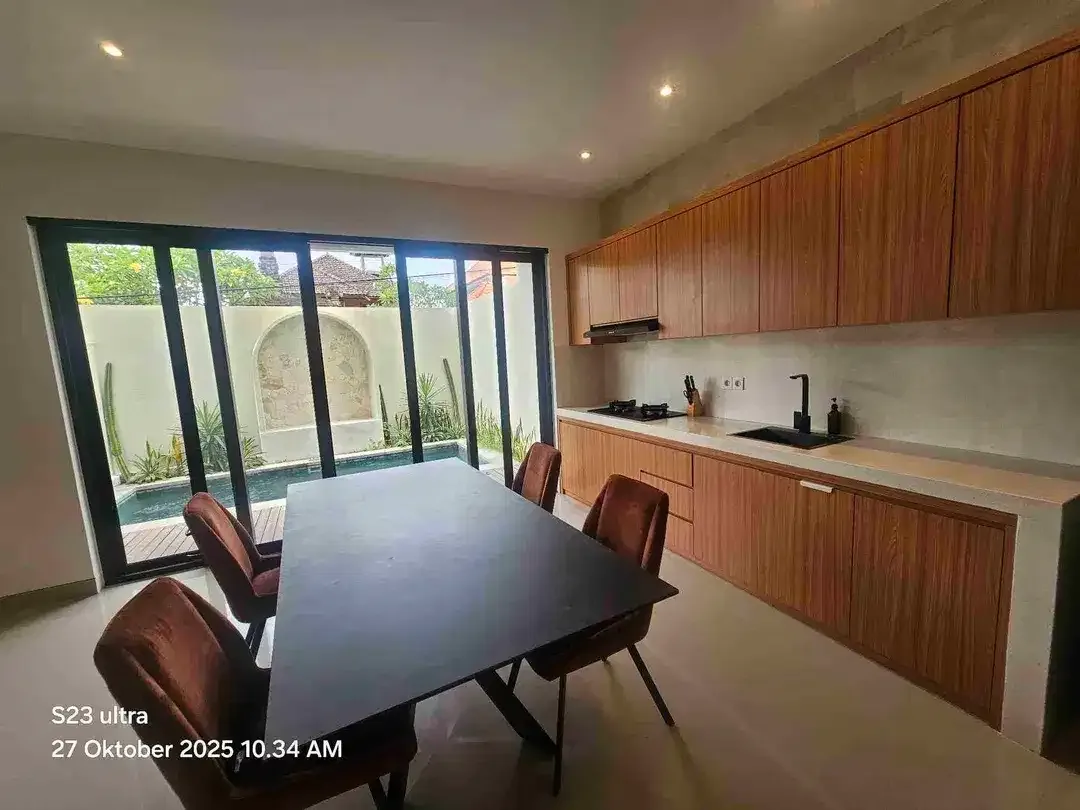 dijual villa lantai 3 lokasi bumbak umalas - Image 6 of 9