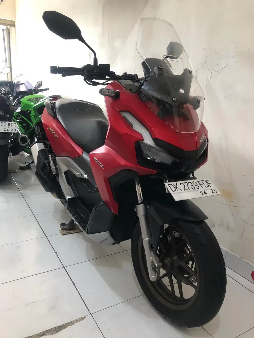Honda ADV 160 ABS Th.2023 red mate!! - Image 8 of 9