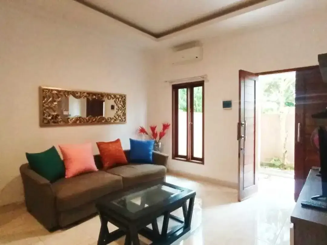 Rumah 2 Lantai Modern Minimalis,Security 24 Jam Di Taman Giri Nusa Dua - Image 1 of 10