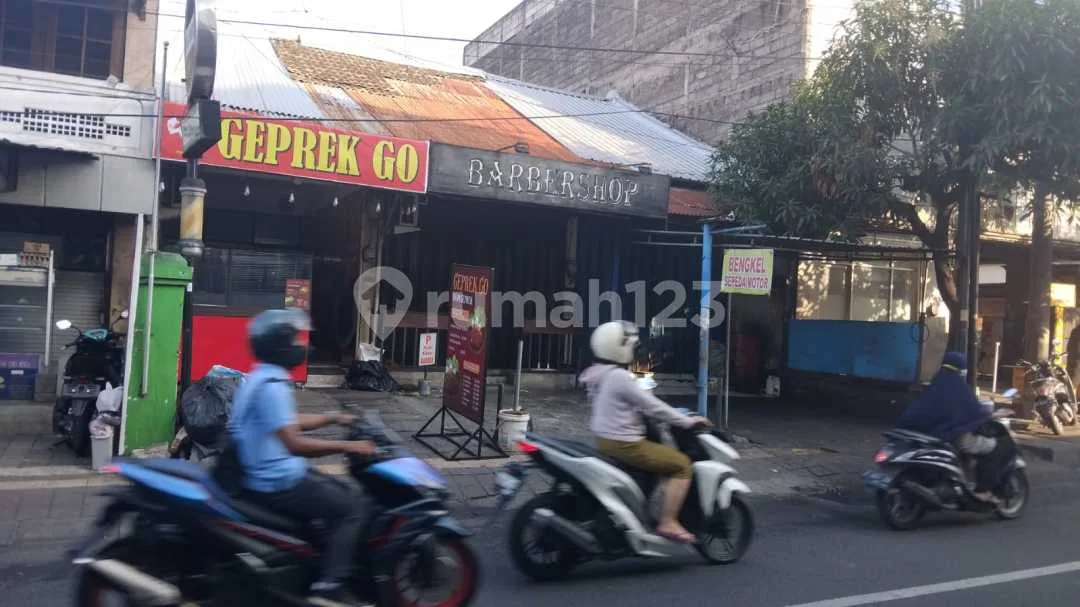 Dijual 3 Unit Toko Jejer - Lokasi Strategis di Gunung Rinjani - Image 2 of 3