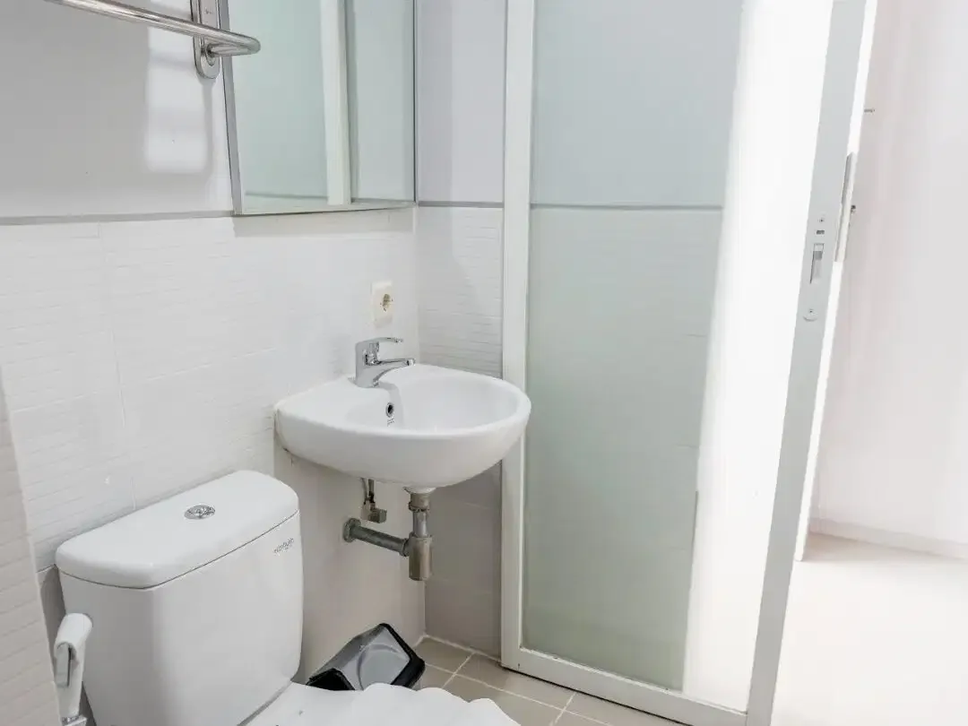 For Lease Comfortable Apartment In Denpasar Close To Kuta Area - Image 3 of 5