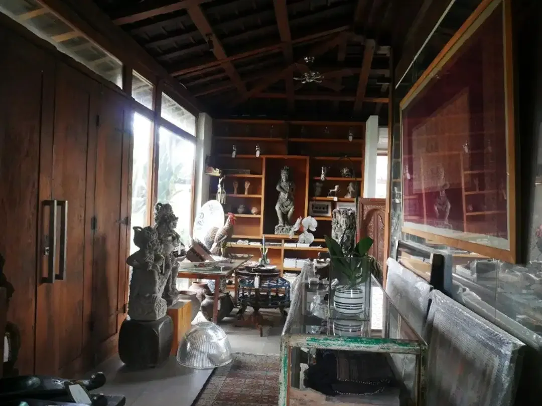 Villa & Toko Strategis Batu belig Kerobokan Kuta Utara Bali - Image 6 of 10