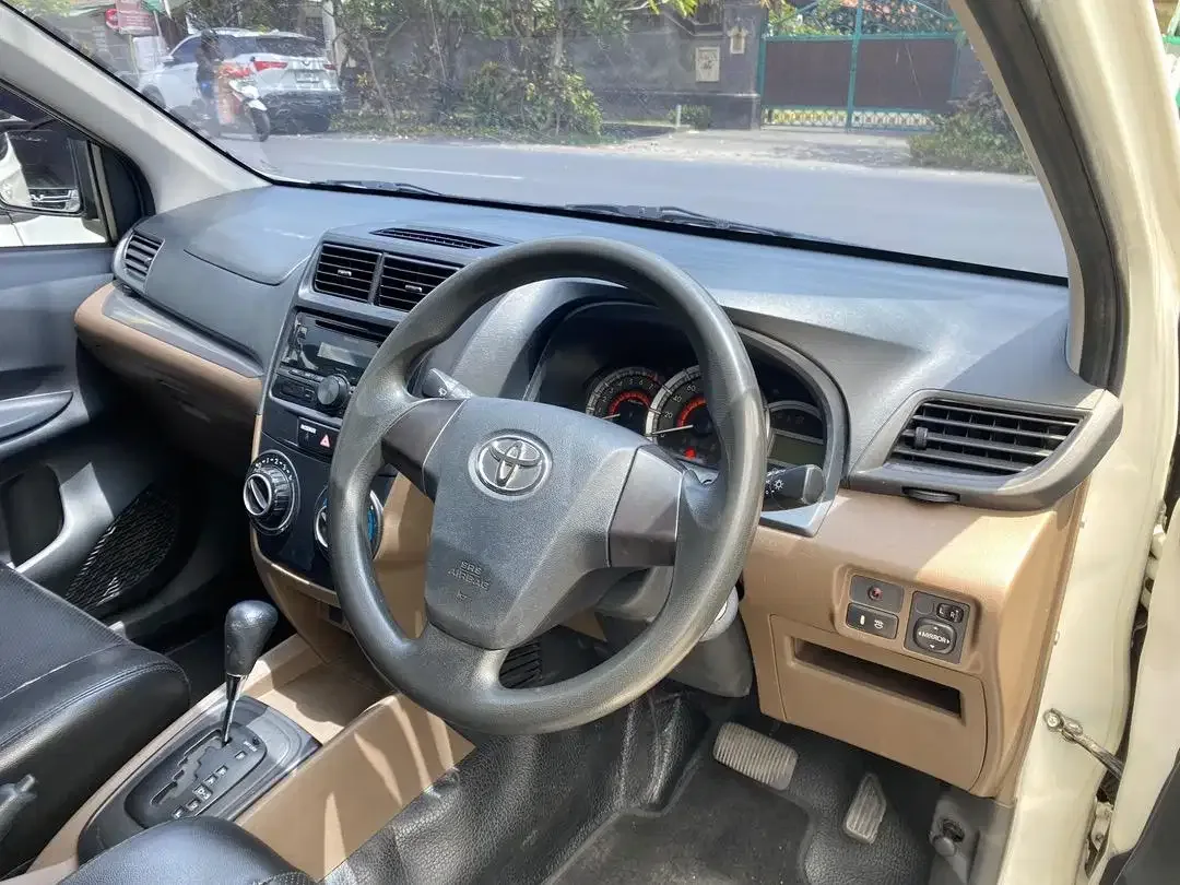 avanza E AT 2017 // DP 4 jt - Image 2 of 7