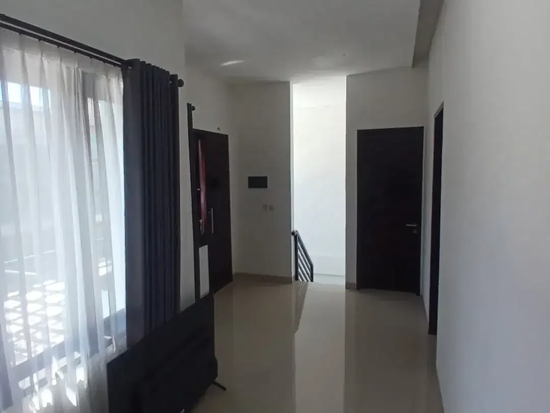RUMAH 2 LANTAI DI KERTADALEM SIDAKARYA DENPASAR - Image 3 of 10
