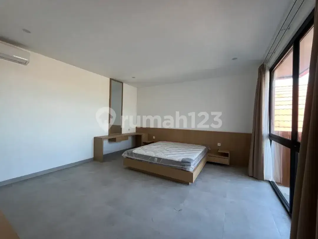 Exclusive Brand New Villa For Rent In Kedampang Kerobokan - 3Br Fully Furnished Private Pool - Image 6 of 10