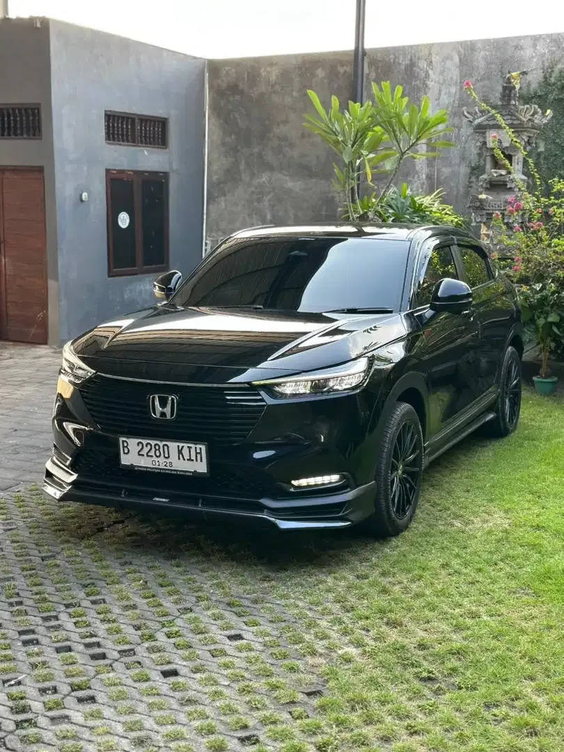 HRV SE 2022 NEW MODEL MATIC LOW KM TERIMA DK ISTIMEWA SIAP PAKAI - Image 2 of 10