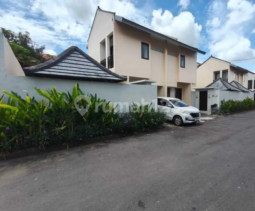 Jual Cepat Villa 1 Bedroom, Ada Extra Room, One Gate System, Lokasi Strategis di Jimbaran - Image 2 of 4