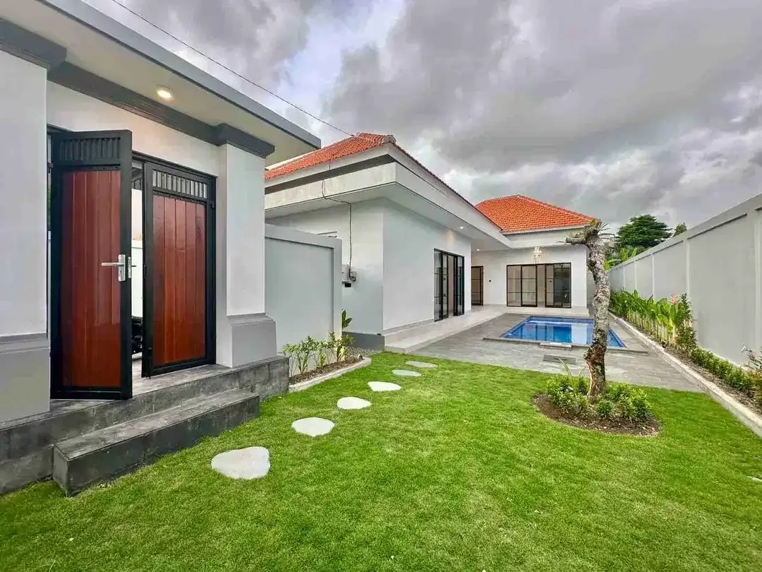 Brand New Villa 3 Bedroom Umalas Unfurnish with Garden - Image 2 of 10