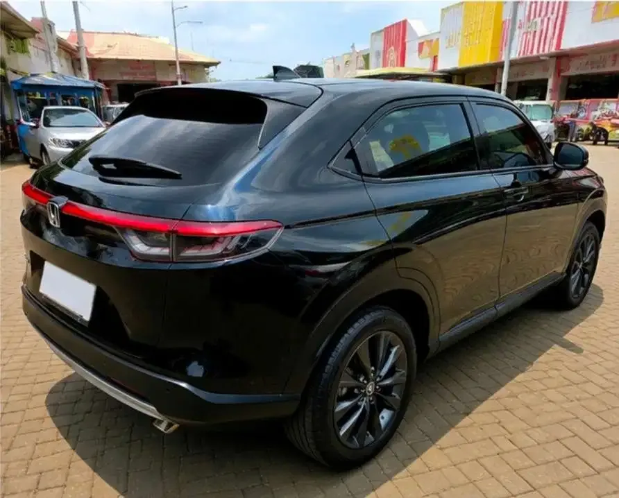 Honda HR-V 2024 Bensin - Image 2 of 5