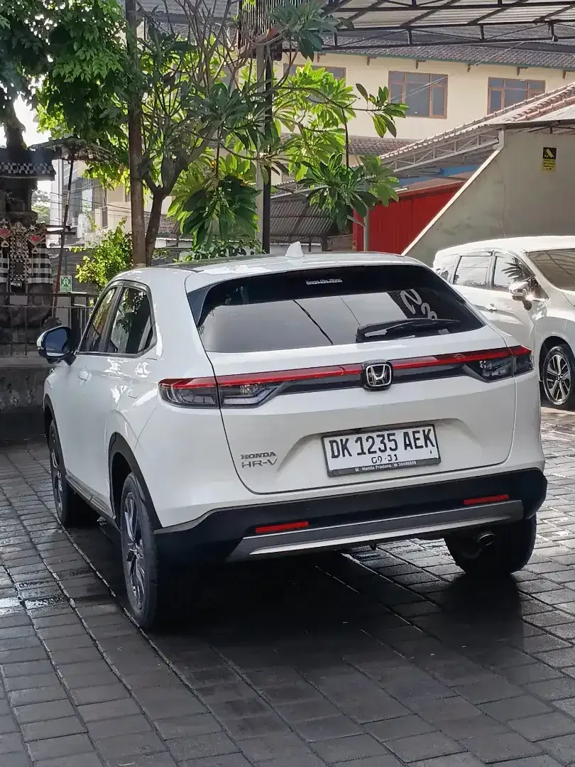 HRV SE NEW MODEL 2023 PAJAK BARU LOW KM SEPERTI BARU - Image 3 of 10