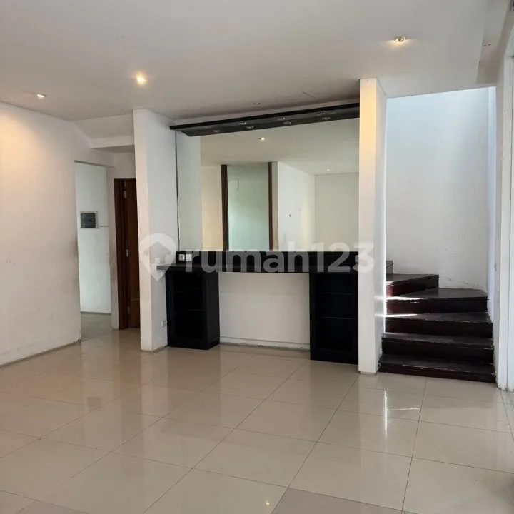 Rumah Eksklusif Citraland Denpasar, Dekat Gatsu Barat, One Gated - Image 2 of 4