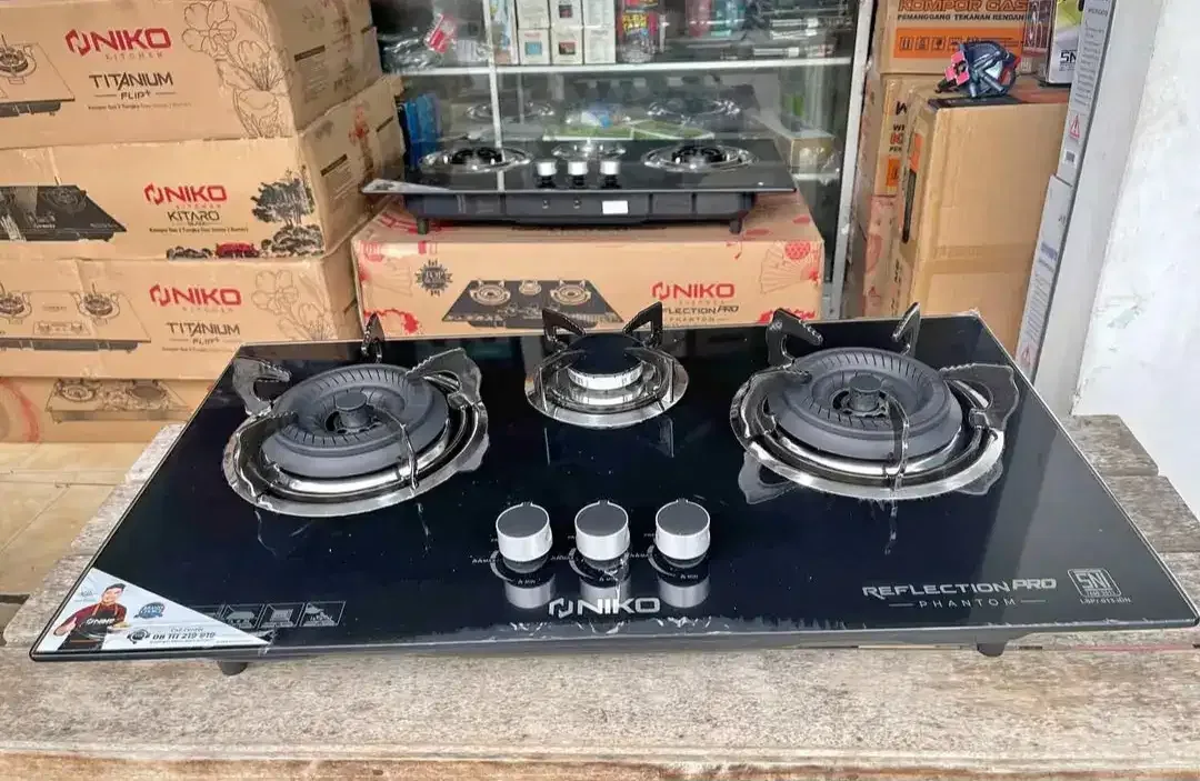 Kompor kaca 3 tunggku NIKO PRO PHANTOM - Image 1 of 2