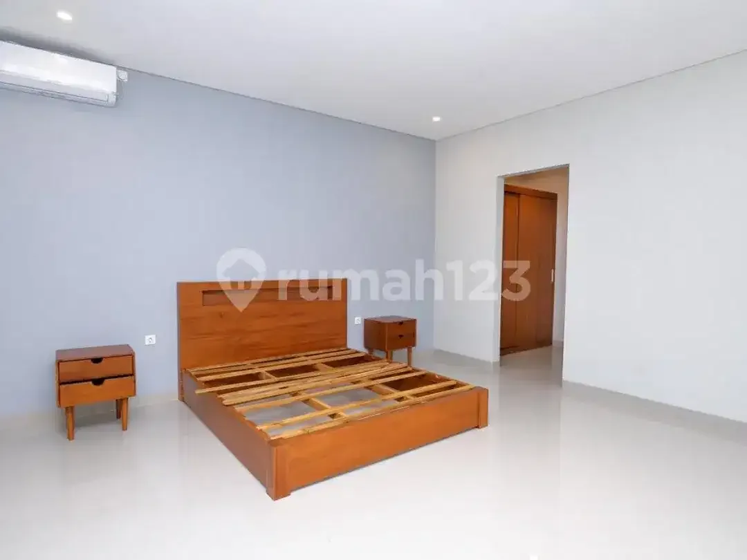 3 Bedrooms Yearly/Monthly Rent Villa In Pererenan Near Beach - Image 2 of 5
