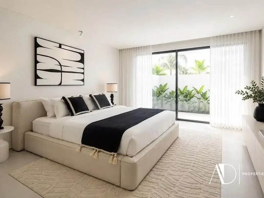 FREEHOLD OR LEASEHOLD | MODERN MEDITERRANEAN VILLA IN BERAWA, CANGGU - Image 7 of 10