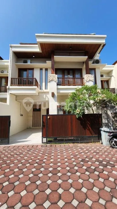 Modern Semi-Villa For Rent In Sanur 3 Bedroom Fully Furnished - Image 2 of 4