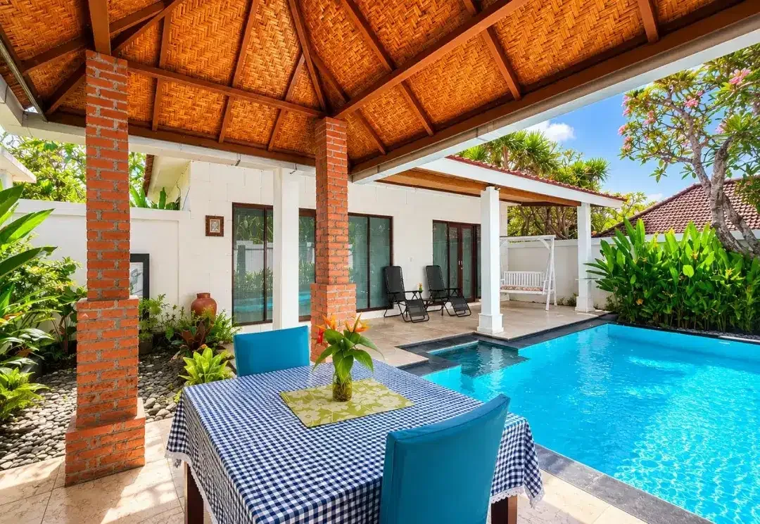 Villa dengan kolam pribadi di Kuta Bali - Image 2 of 9