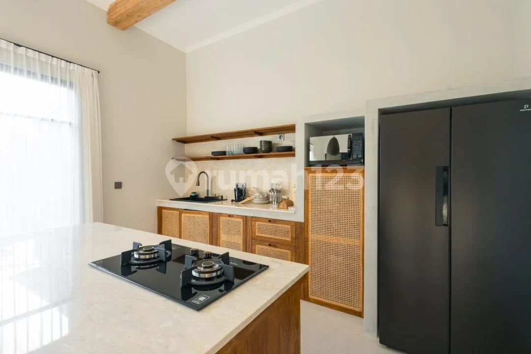 Exclusive Brand New Luxury 3 Bedroom Villa With Large Pool In Sanur - Image 4 of 4