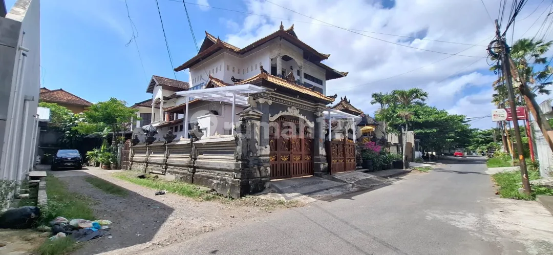 Dijual Tanah Lokasi Strategis Dekat Pusat Perbelanjaan di Renon - Image 3 of 4
