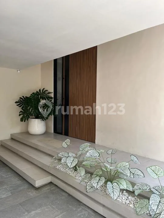 Villa Jalan Moh Yamin Denpasar Selatan Full Furnished - Image 4 of 4