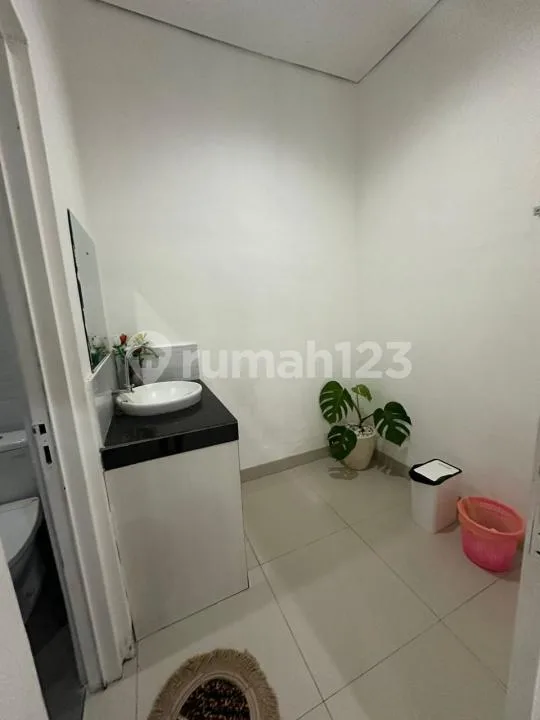 Whole Spacious 3 Bedrooms Semi Villa House Newly Renovated At Nusa Dua - Image 3 of 4