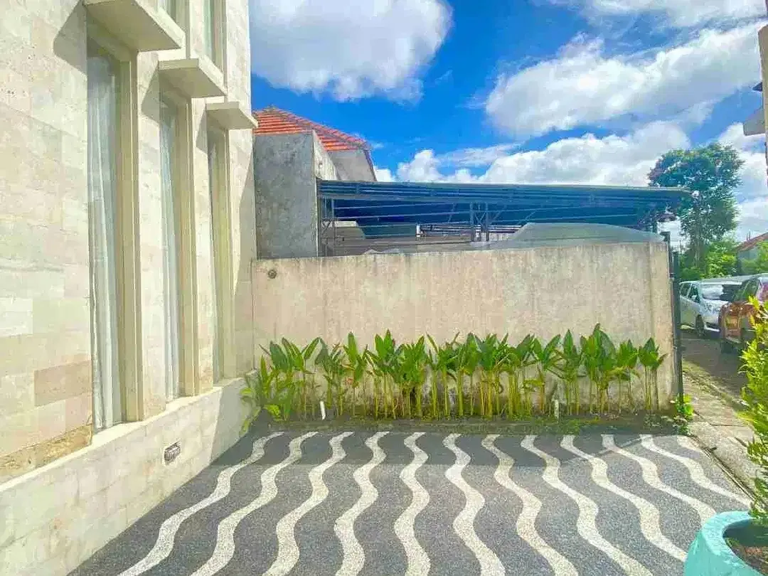 Villa Modern 2 Lantai Jimbaran Kolam Renang Pribadi - Image 9 of 10