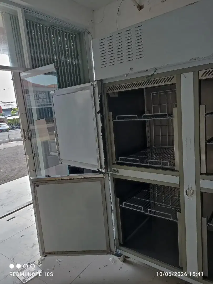 Dijual freezer 4 pintu GOFNER SUF 1400-4D - Image 8 of 8