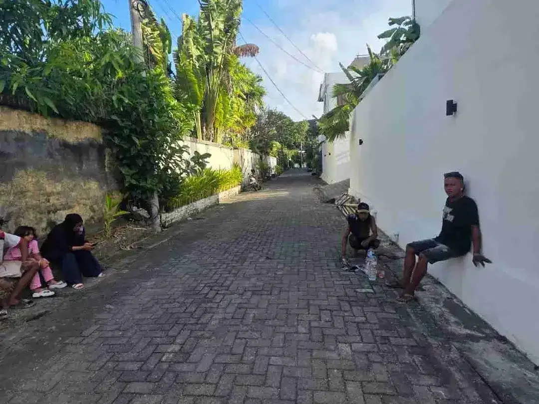 TANAH PREMIUM LUASAN KECIL 100 METER DARI PANTAI BERAWA CANGGU - Image 1 of 4