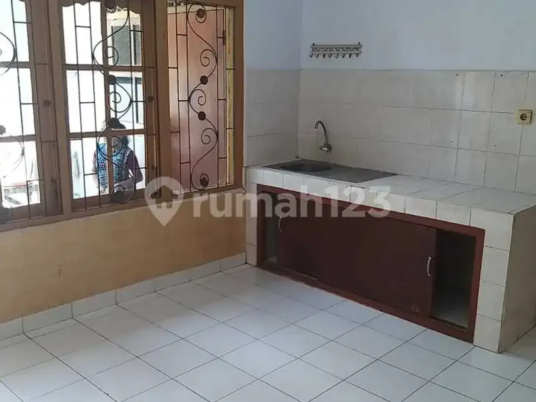 Rumah Minimalis 4 Kamar Tidur Area Jimbaran - Image 5 of 5